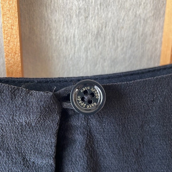 Kate Spade Black & White Color Block Print Sleeveless Blouse 2 - Picture 4 of 8